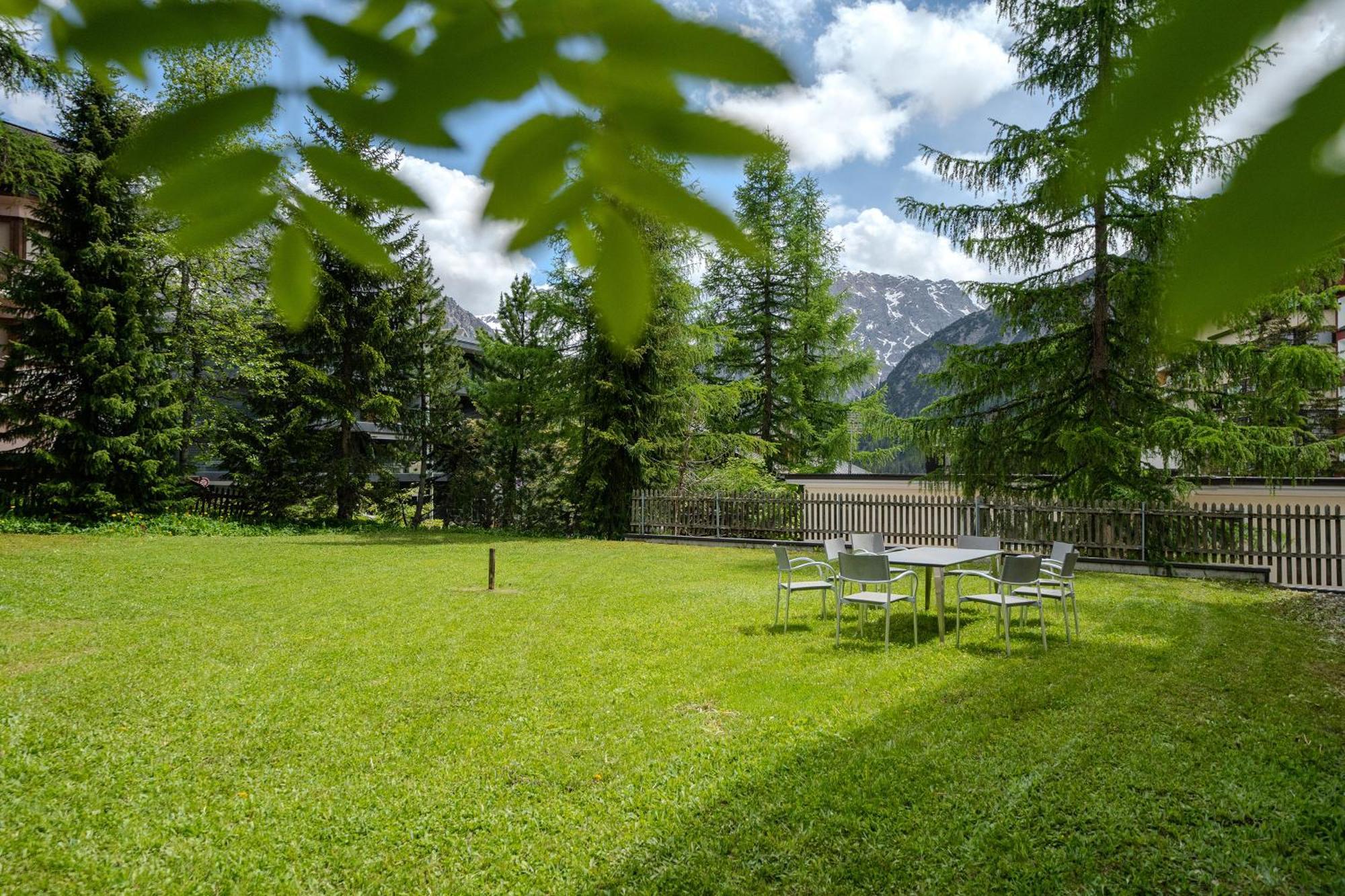 Haus Padrun 3 By Arosa Vacations Appartement Buitenkant foto